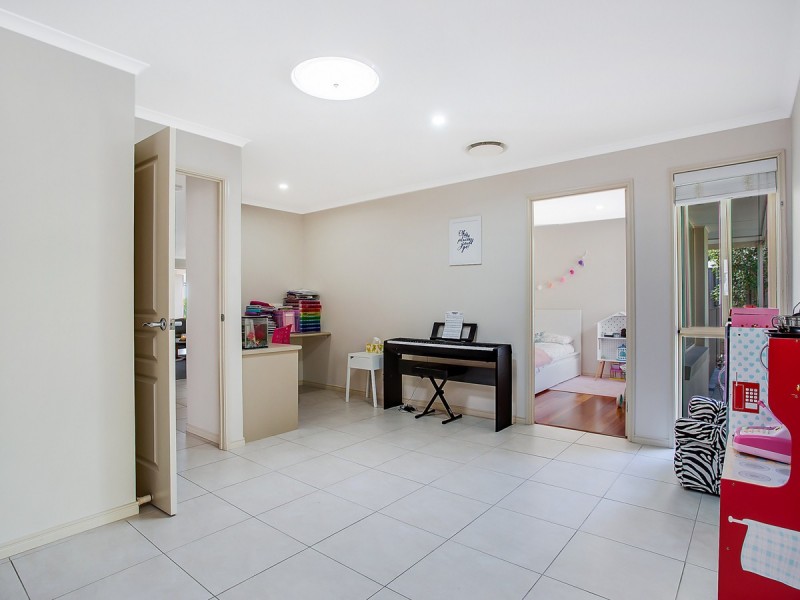 74 Clover Hill Drive, Mudgeeraba QLD 4213
