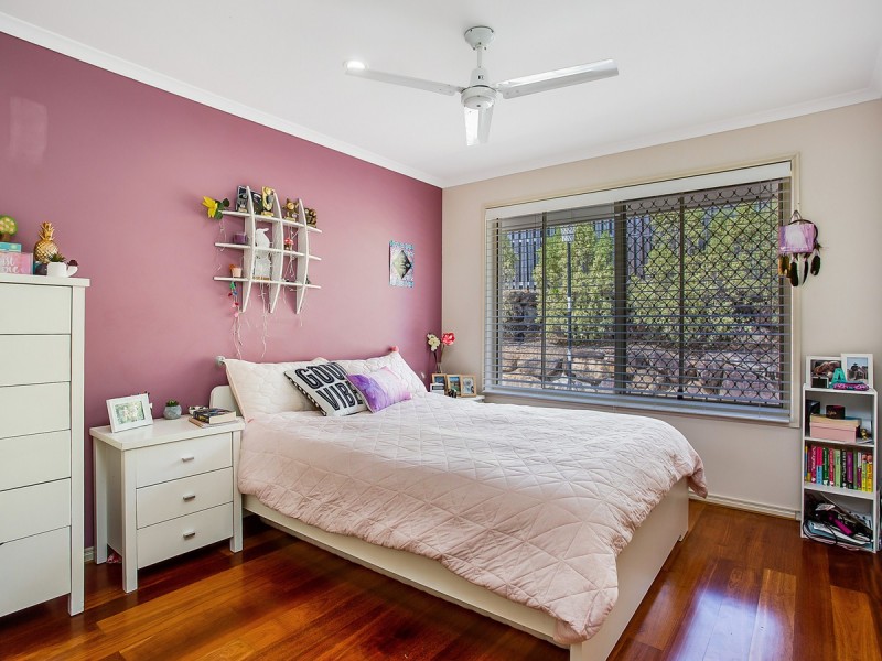 74 Clover Hill Drive, Mudgeeraba QLD 4213