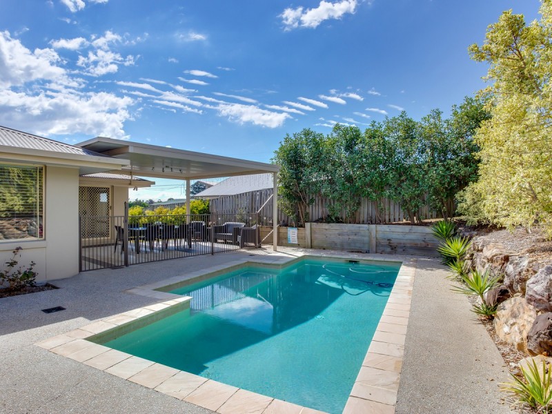 74 Clover Hill Drive, Mudgeeraba QLD 4213
