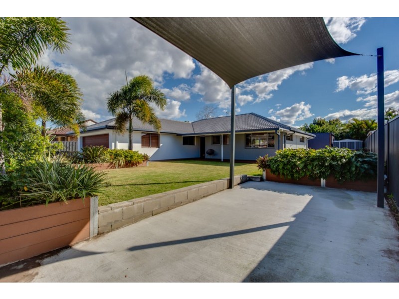 23 Rumrunner Street, Mermaid Waters QLD 4218