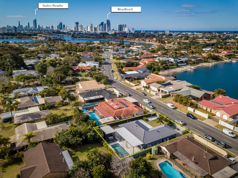 23 Rumrunner Street, Mermaid Waters QLD 4218