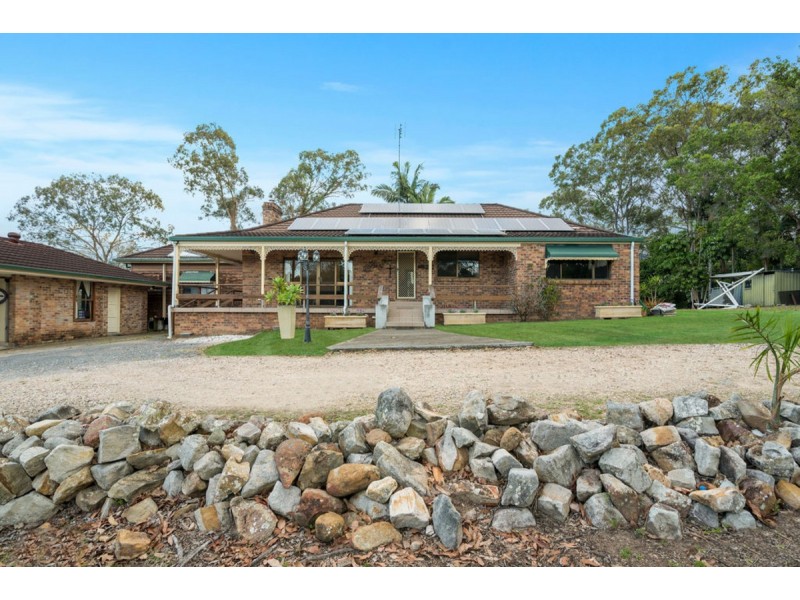 32 Thredbo Drive, Worongary QLD 4213