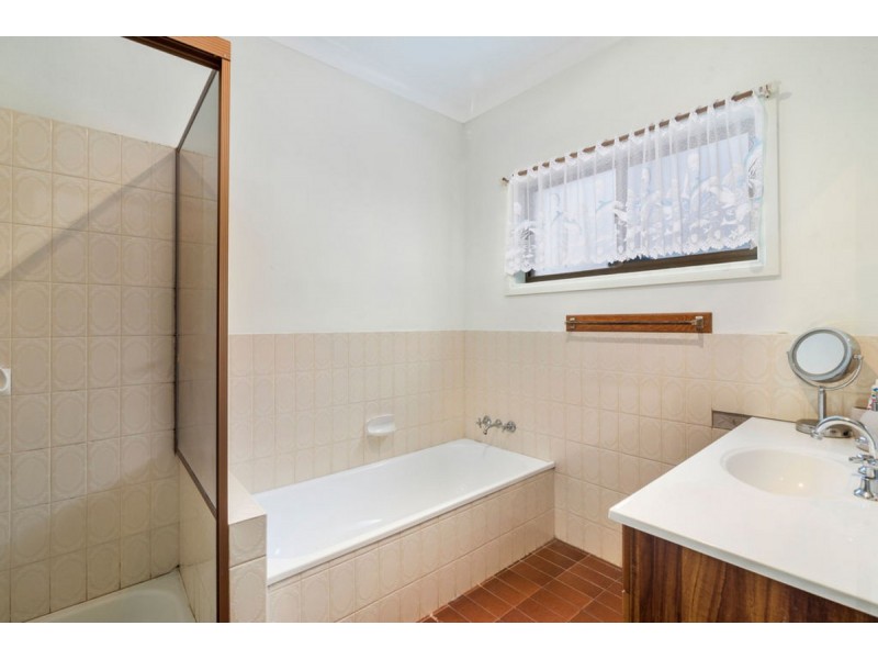 32 Thredbo Drive, Worongary QLD 4213