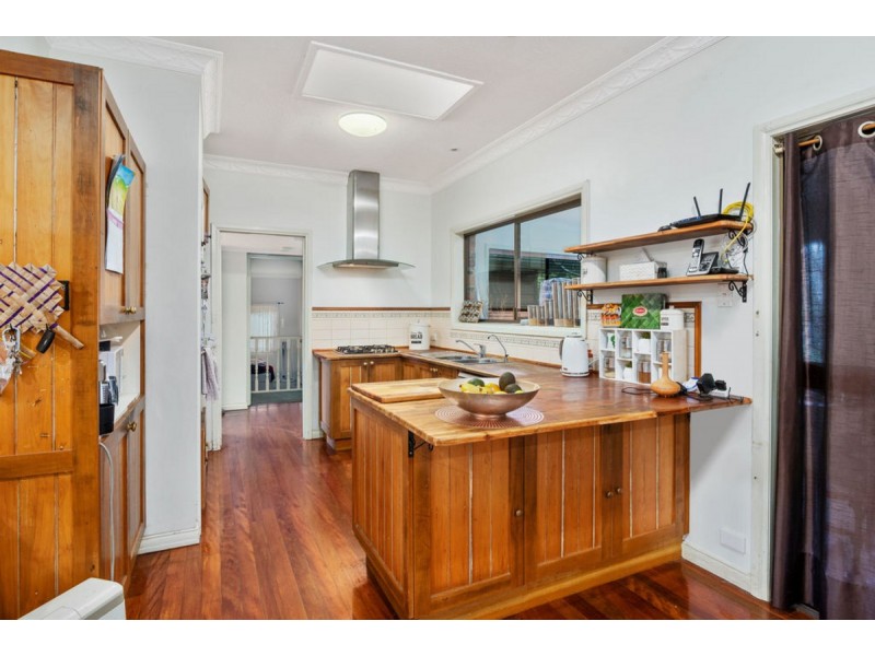 32 Thredbo Drive, Worongary QLD 4213
