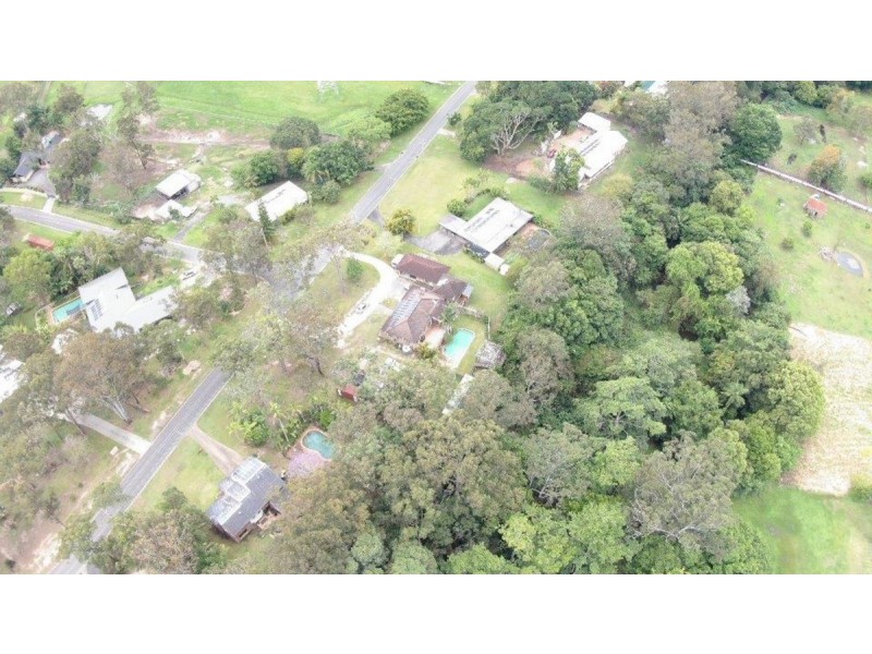 32 Thredbo Drive, Worongary QLD 4213