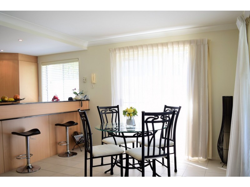 156 Easthilll Drive, Robina QLD 4226