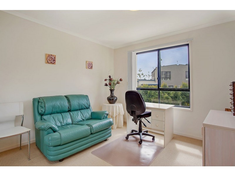 81 Riverwalk Avenue, Robina QLD 4226