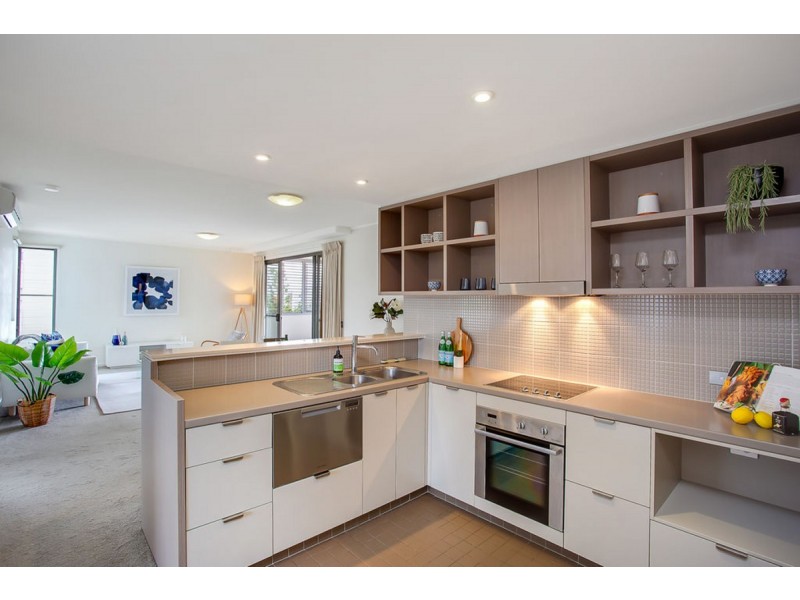 115/60 Riverwalk Avenue, Robina QLD 4226