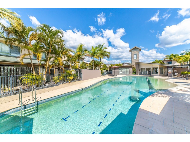 17/19 Carina Peak Drive, Varsity Lakes QLD 4227
