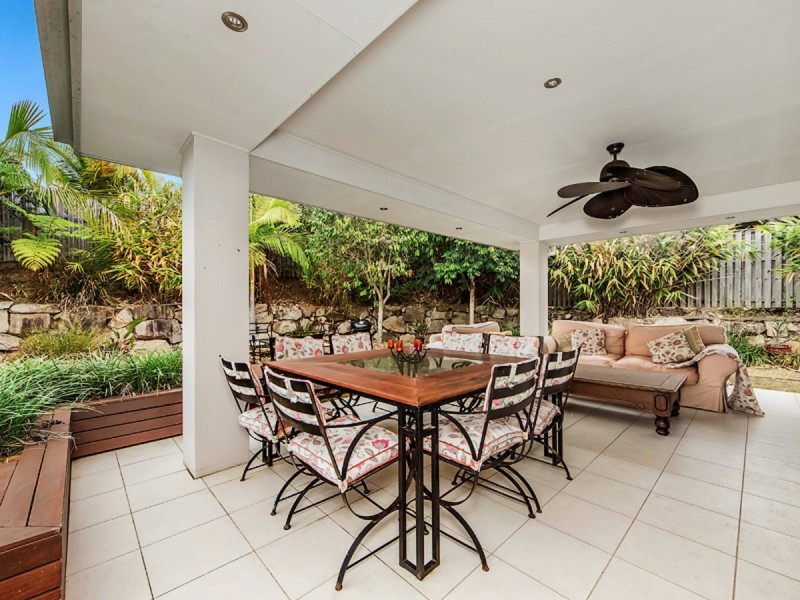 11 Peregrine Street, Reedy Creek QLD 4227
