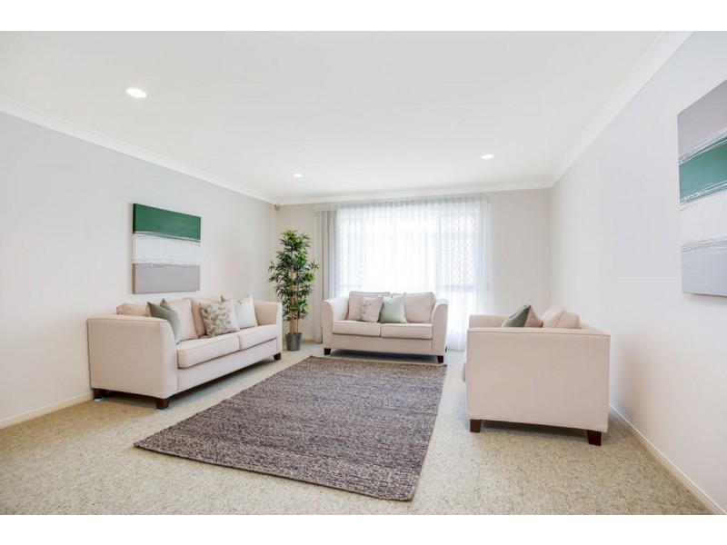 13 Corina Close, Robina QLD 4226