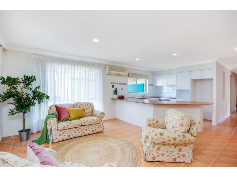 13 Corina Close, Robina QLD 4226