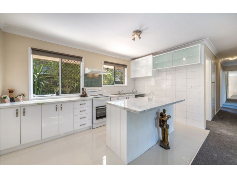 1/5 Schuster Avenue, Miami QLD 4220