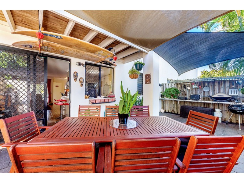 16/323 Christine Avenue, Varsity Lakes QLD 4227