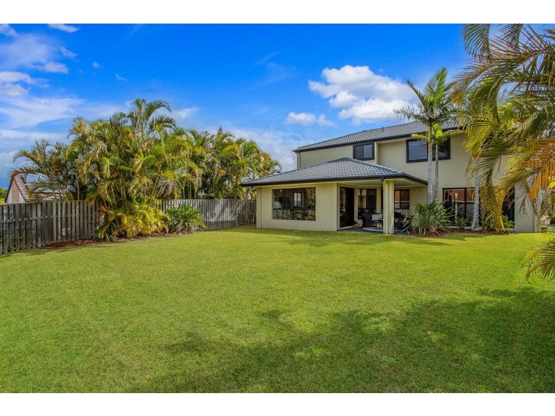 8 Goldwater Drive, Robina QLD 4226