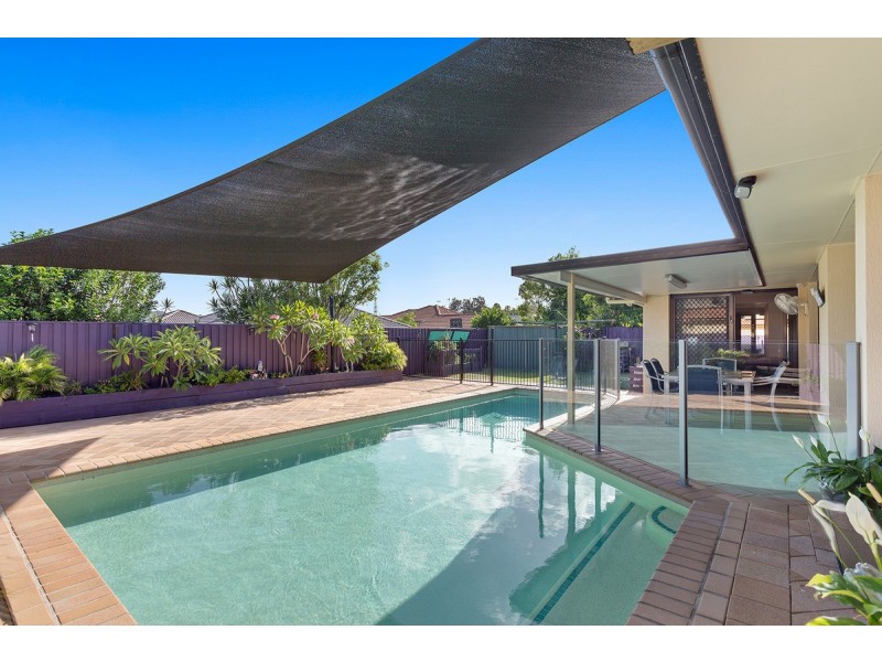 34 Straite Drive, Robina QLD 4226