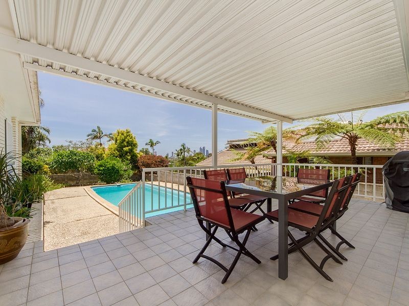 33 Wardoo Street, Southport QLD 4215
