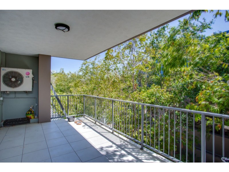 33/2 Acacia Court, Robina QLD 4226