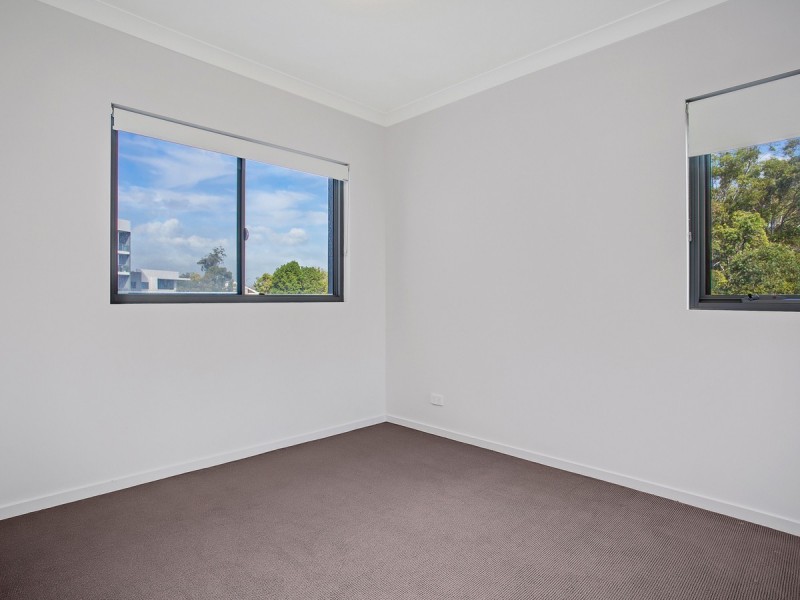 2413/397 Christine Avenue, Varsity Lakes QLD 4227