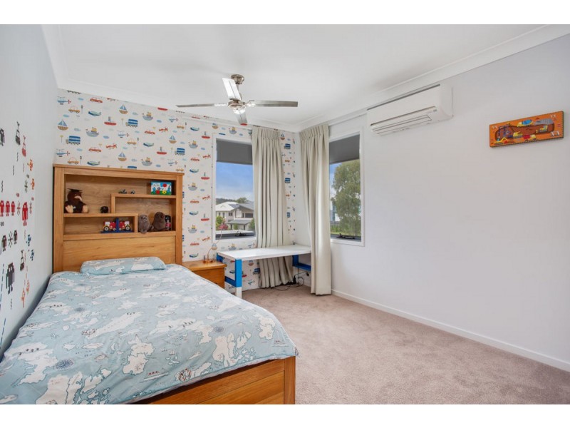 13 Aquarius Street, Reedy Creek QLD 4227