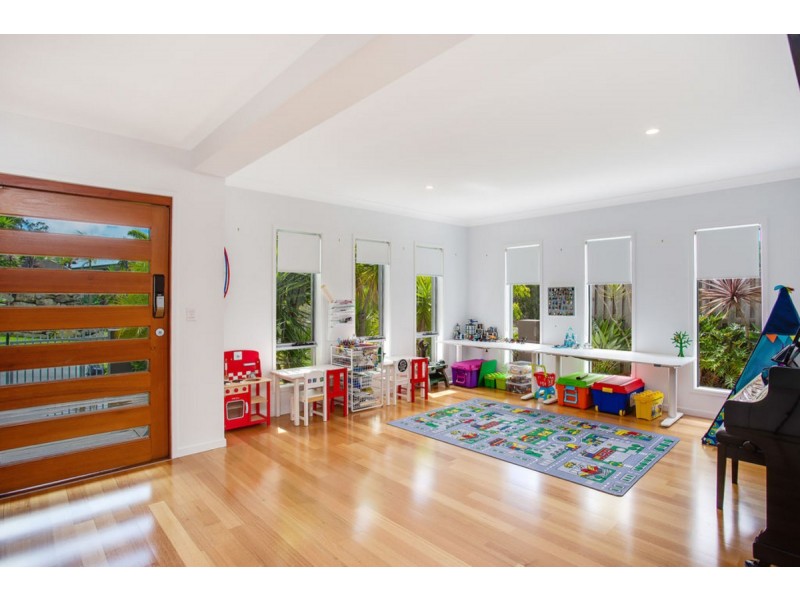 13 Aquarius Street, Reedy Creek QLD 4227