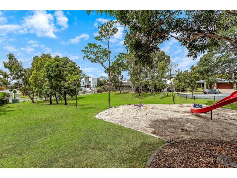 13 Aquarius Street, Reedy Creek QLD 4227