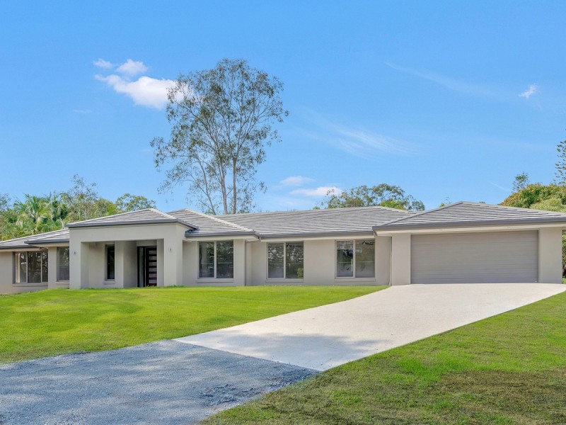 65 Worongary Road, Tallai QLD 4213