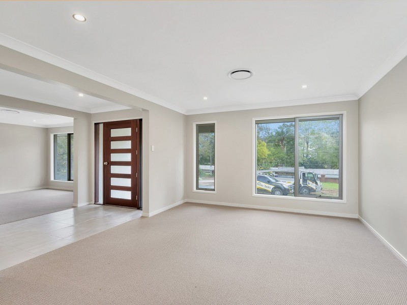65 Worongary Road, Tallai QLD 4213