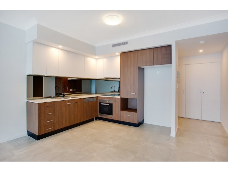 2414/397 Christine Avenue, Varsity Lakes QLD 4227