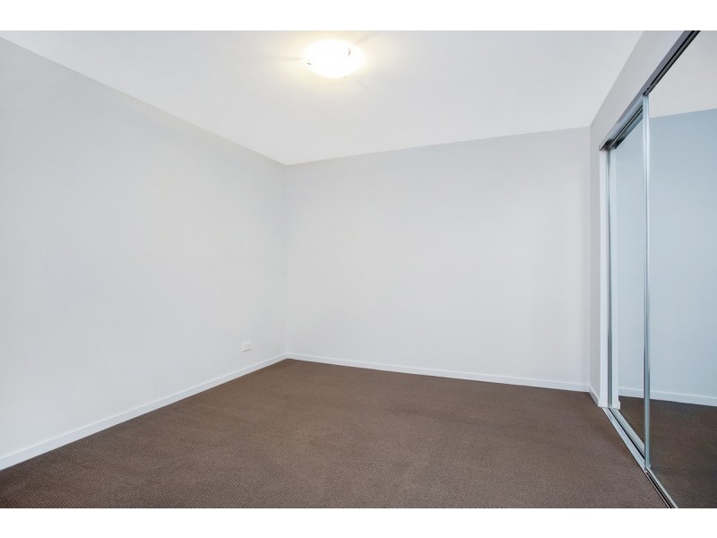 2414/397 Christine Avenue, Varsity Lakes QLD 4227