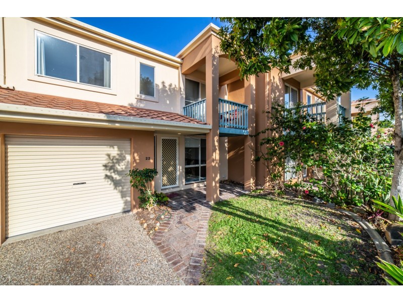 22/1 Warbler Parade, Varsity Lakes QLD 4227