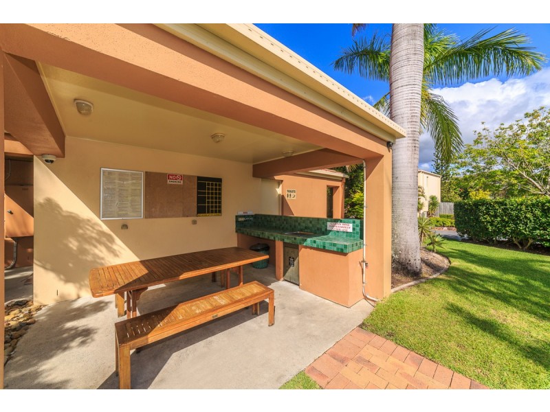 22/1 Warbler Parade, Varsity Lakes QLD 4227