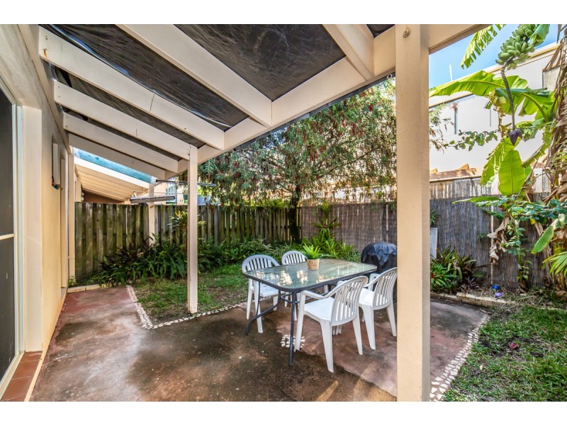 22/1 Warbler Parade, Varsity Lakes QLD 4227