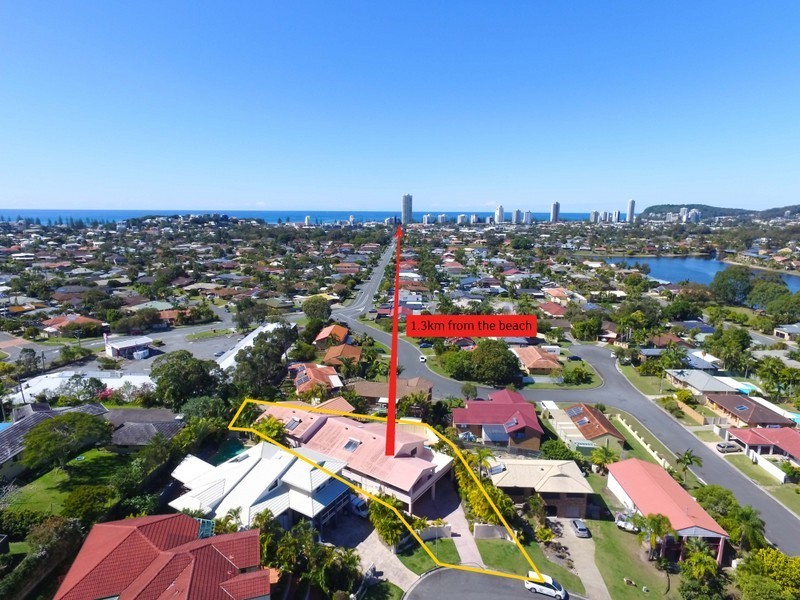 5 Kevin Court, Miami QLD 4220