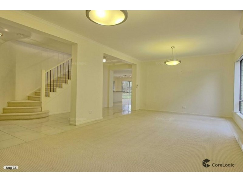 52 Lancewood Circuit, Robina QLD 4226