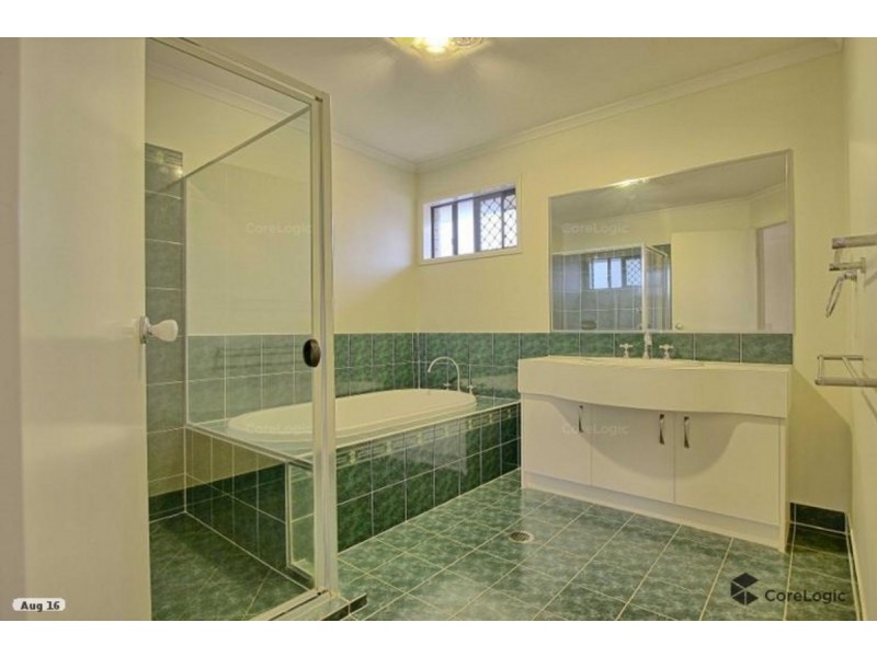 52 Lancewood Circuit, Robina QLD 4226