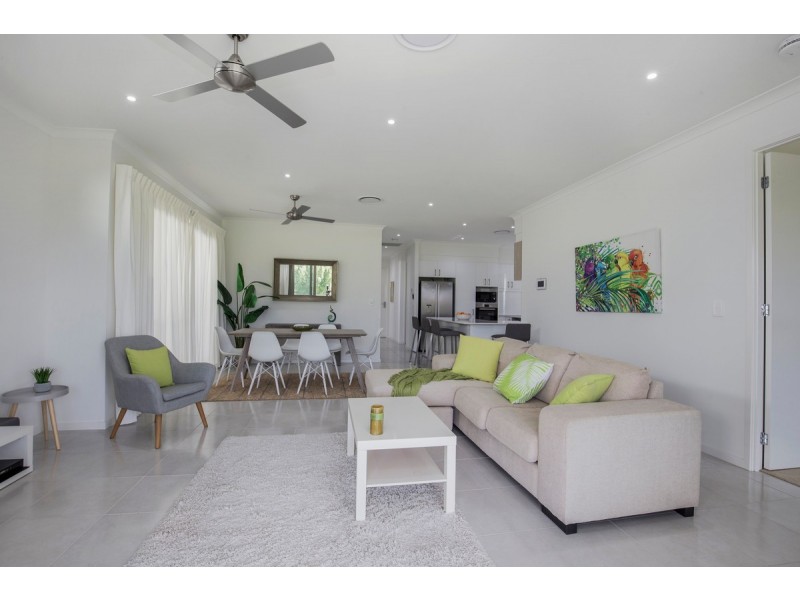 166/1 The Inlet Drive, Carrara QLD 4211