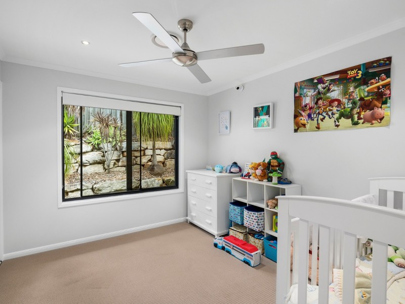 70 Observatory Drive, Reedy Creek QLD 4227