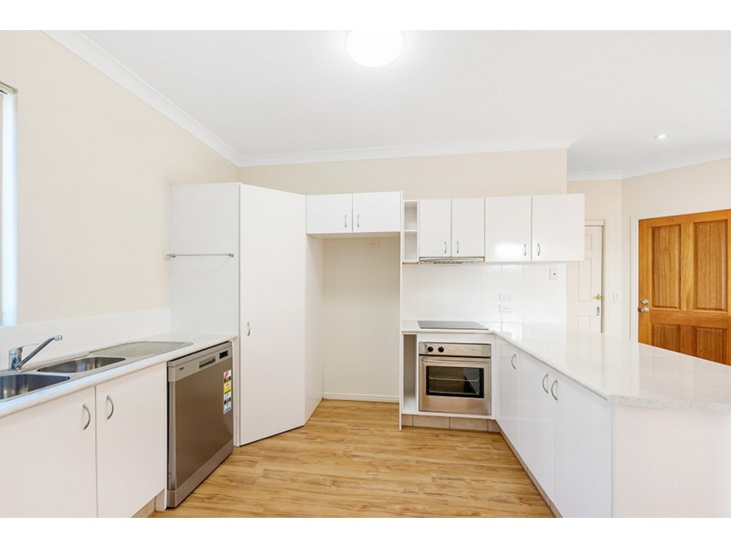 4/9 Magenta Drive, Varsity Lakes QLD 4227