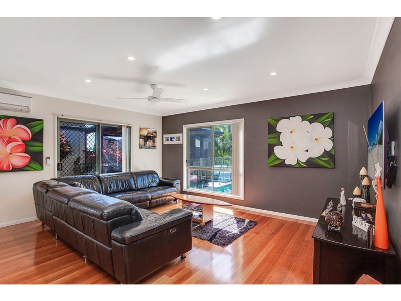 72 Harrier Drive, Burleigh Waters QLD 4220