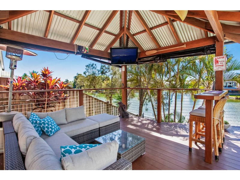 72 Harrier Drive, Burleigh Waters QLD 4220