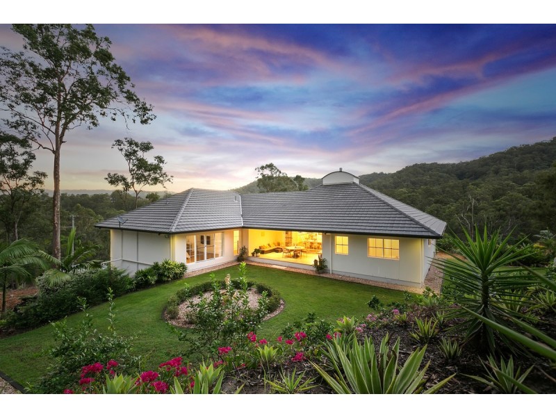 1 Carole Drive, Nerang QLD 4211