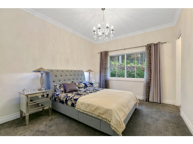 1 Carole Drive, Nerang QLD 4211