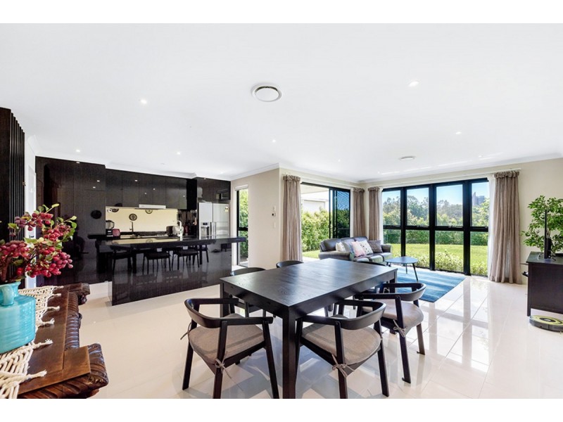 20 Peninsula Drive, Robina QLD 4226