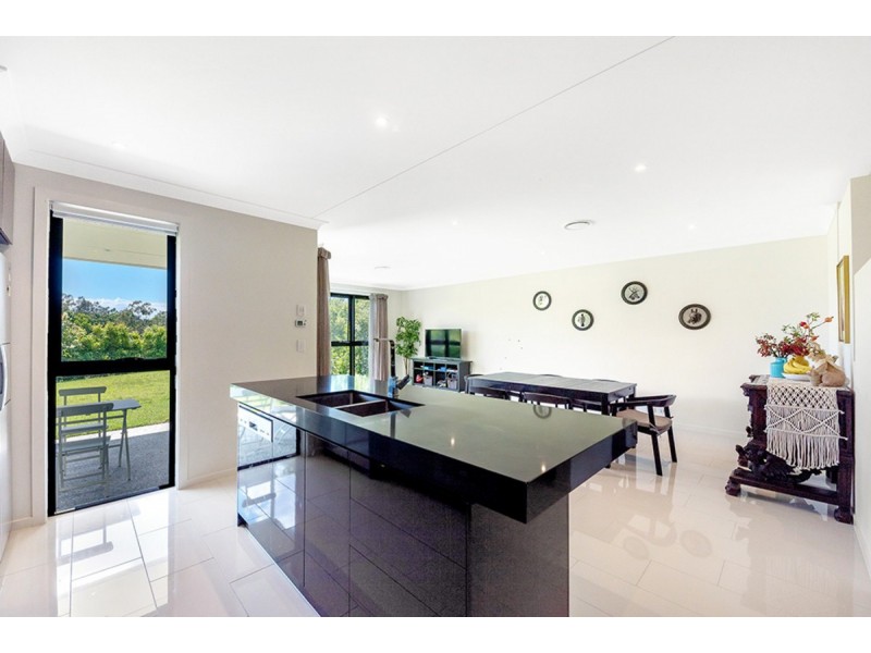 20 Peninsula Drive, Robina QLD 4226