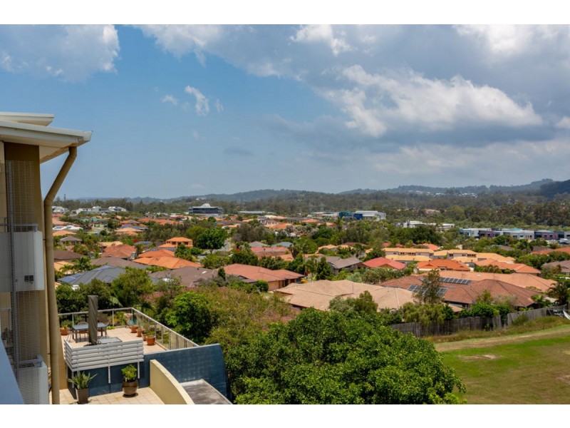 16/42 Scottsdale Drive, Robina QLD 4226