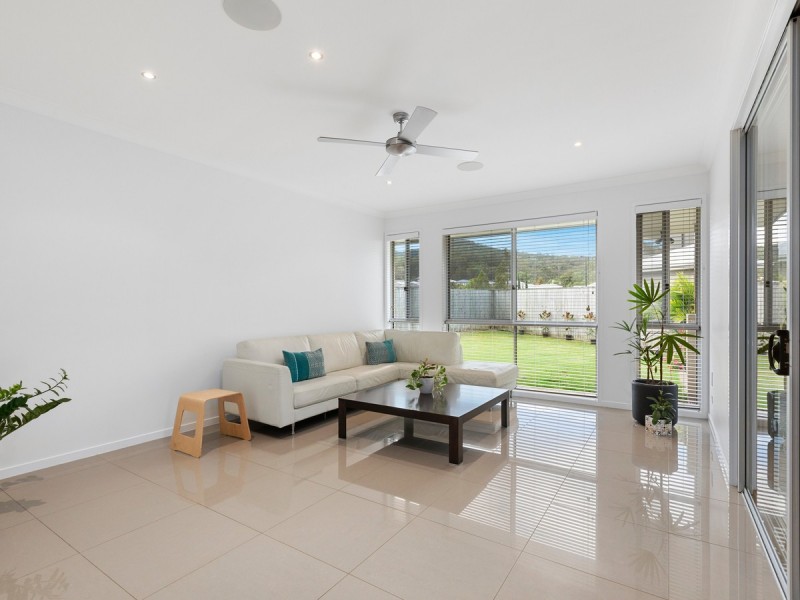 17 Stone Creek Drive, Upper Coomera QLD 4209