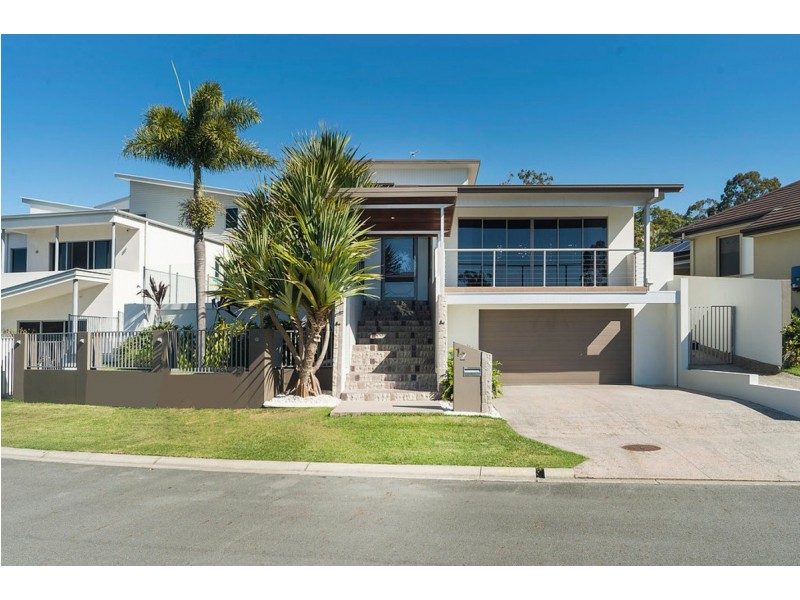 12 Corvus Way, Robina QLD 4226