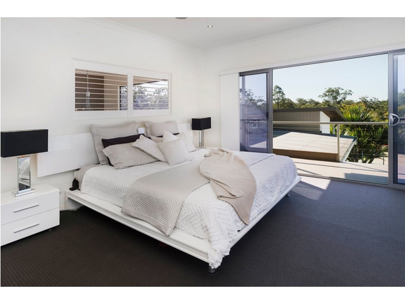 12 Corvus Way, Robina QLD 4226