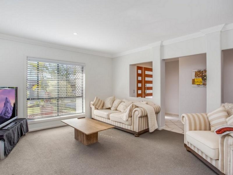 23 Fiddlewood Place, Reedy Creek QLD 4227